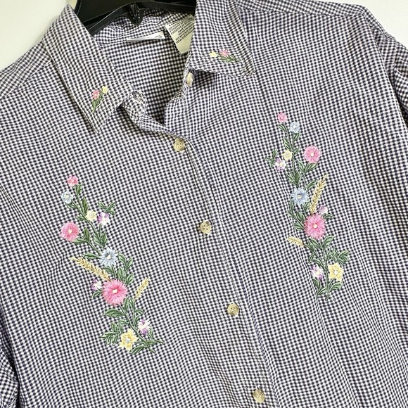 Basic Editions Tops - Vtg Basic Editions Womens Lg Navy Gingham Floral Embroidered Button Shirt EUC